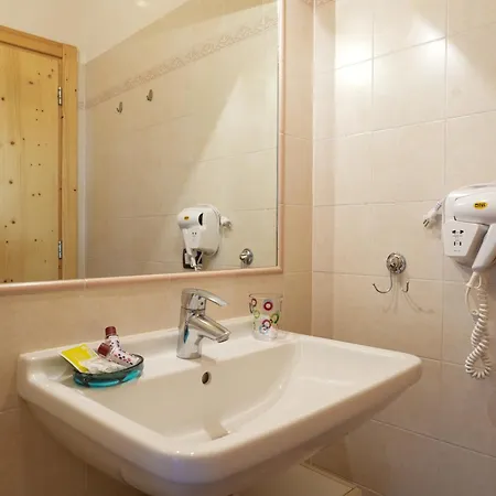 Snow Haven Lägenhet *